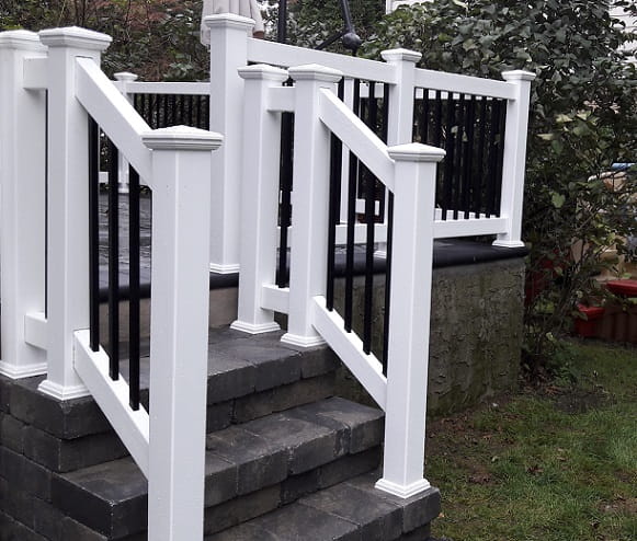 Outdoor Vinyl PVC/Aluminum Railings | Liberty Fence & Railing